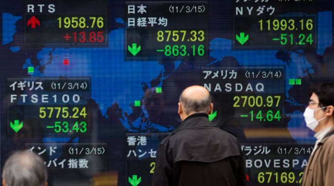 Japan stocks zoom on stimulus hopes after poor growth data