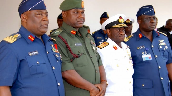 Buhari sacks service chiefs