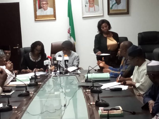 ASUU presents 20 demands, as FG, lecturers resume negotiation