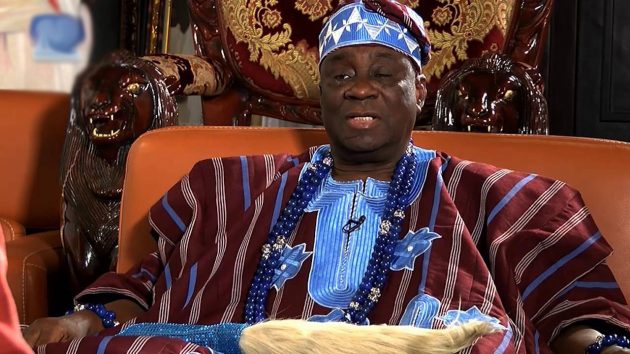 Court sets aside suit seeking to remove oba of Lagos