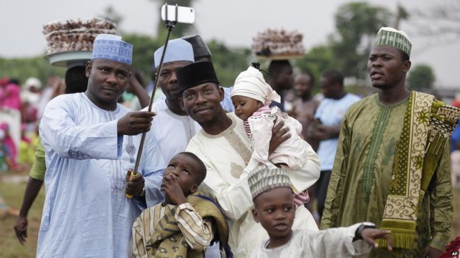 Eid-Fitri: FG declares Tuesday, Wednesday public holiday