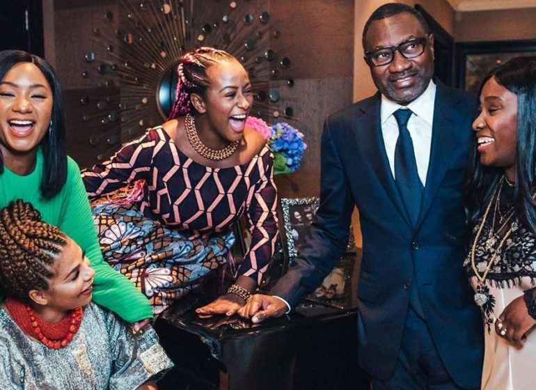 PHOTOS: DJ Cuppy attends Buckingham Palace dinner with family