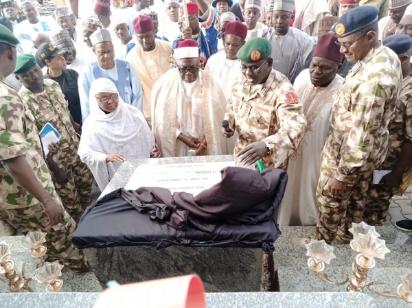 Buratai inaugurates science faculty complex for army varsity in Borno