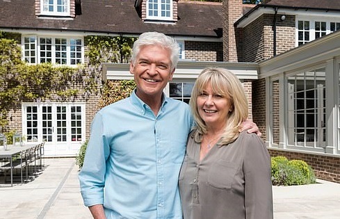 'We've faced painful time in our 27 years of marriage'-- Schofield's wife reacts to his gay declaration