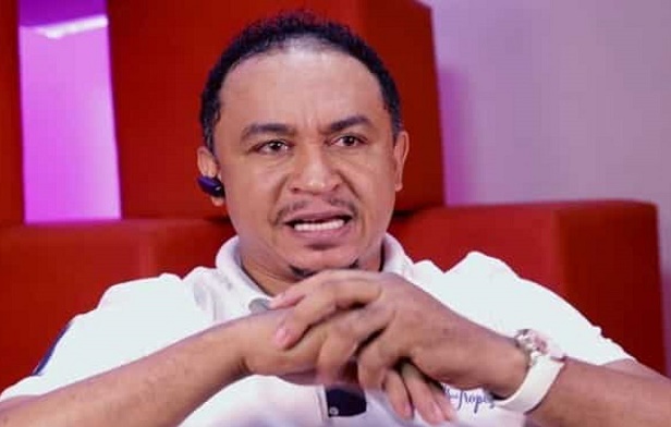 'I didn’t intend to disrespect you' -- Daddy Freeze apologises to Oyedepo