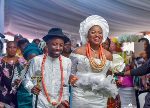 Erigga weds Morenike in Warri