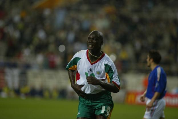 Papa Diop, Senegal football icon, dies at 42