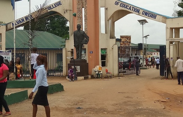 Panic in Owerri college as lecturer slumps, dies in classroom