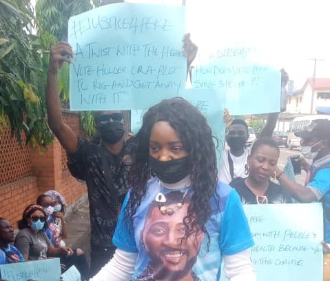 PHOTOS: Pere fans hit streets of Lagos to protest BBNaija's eviction twist