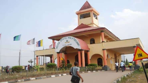 Students kick as Delta poly enforces ‘no bra, no entry’ policy