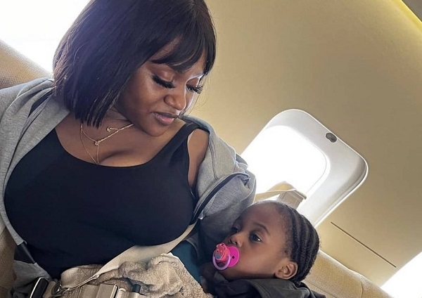 VIDEO: Chioma, son arrive UK for Davido's O2 Arena concert