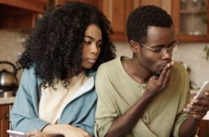 Five reasons to keep your relationship off social media