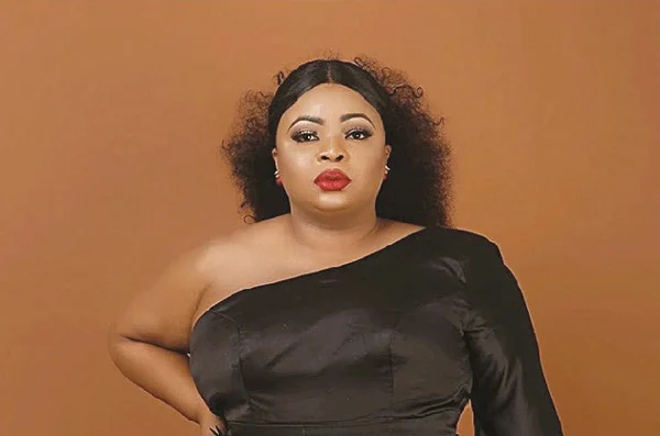 ‘You should be ashamed of yourself’ — Dayo Amusa fights critic over Owo church attack