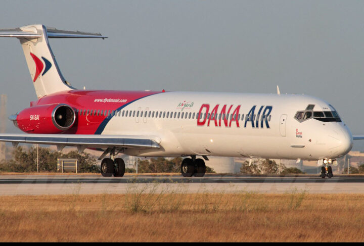 Dana Air plane