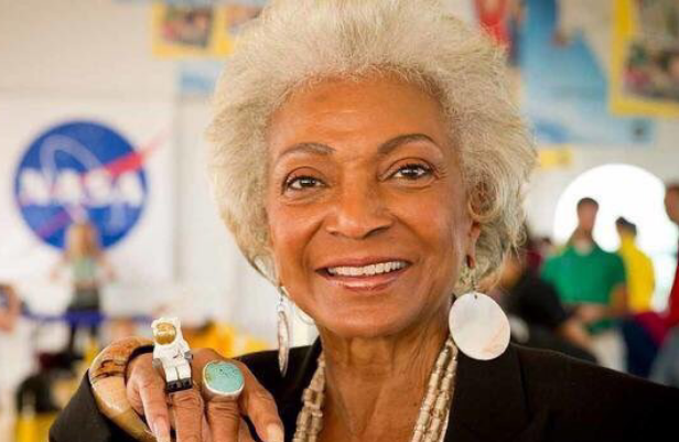 ‘Star Trek’ icon Nichelle Nichols dies at 89