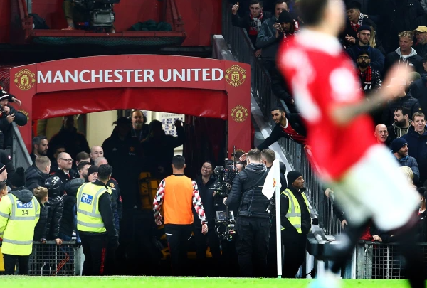 EPL results: Ronaldo storms down tunnel before stoppage time in Man Utd's win over Spurs