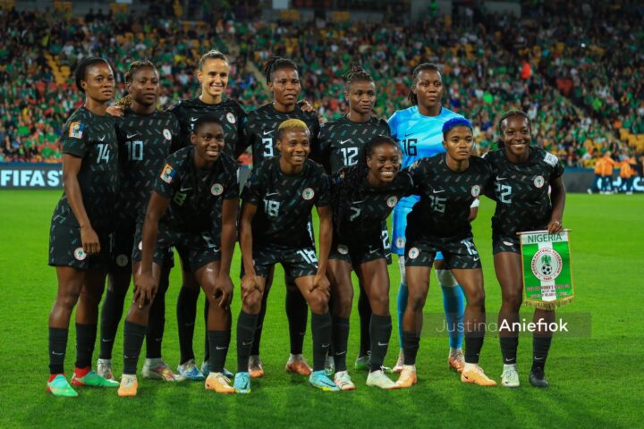 Super Falcons hold off Ireland to qualify for World Cup last 16