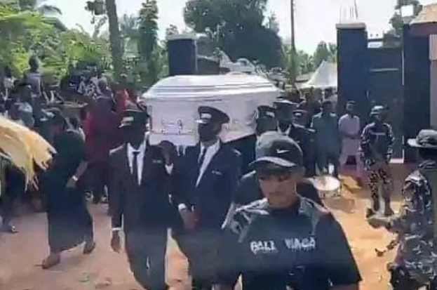 Junior Pope laid to rest in Enugu amid tight security