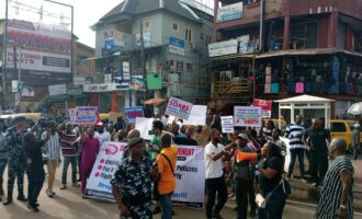 PHOTOS: Activists begin #EndHunger protest in Lagos amid heavy security
