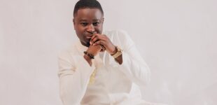Gospel artiste Bidemi Olaoba joins Mercy Chinwo’s music label