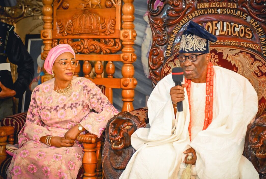 Rilwan Akiolu, the Oba of Lagos receives Oluremi Tinubu, the first lady, at his palace.