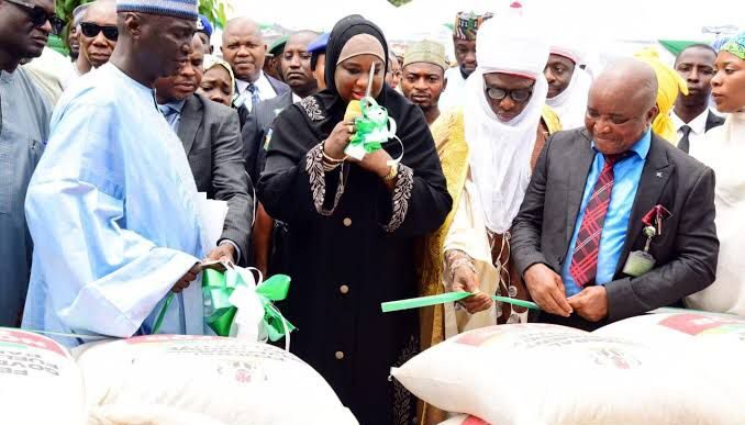 FG distributes bag of rice to states and the FCT