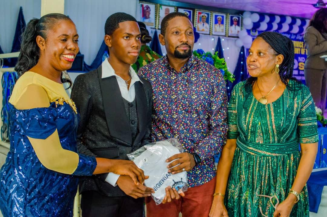 Alumni host award ceremony for 2024 graduates of navy school in Lagos