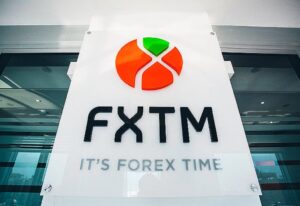 FXTM introduces AI coaching app for traders, to host e-trading training in October