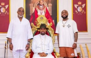 Davido and Pinnick pose for photo with the Olu of Warri