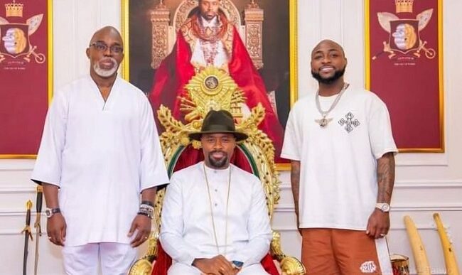 Davido and Pinnick pose for photo with the Olu of Warri