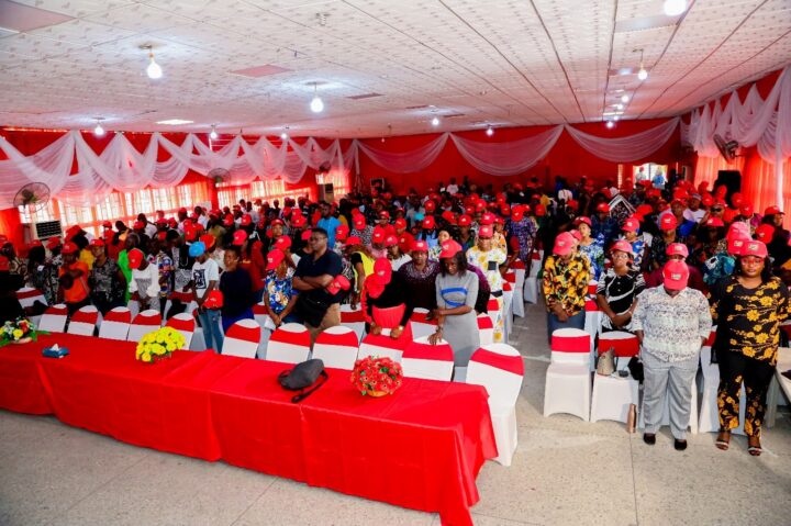 L-R: Guest Speaker, Digital Technology Consultant, Miriam Wokocha; Head Coordinator, Indomie Fan Club, Faith Joshua; Director of Education, Co-curricular, science & Tech Dept, Ministry of Education, Onatoye Buriamoh Kemi; Group Corporate Communications and Events Manager, Dufil Prima Foods, Temitope Ashiwaju; Principal Consultant, Nedwig Consult, Gloria Udanang; Guest Speaker, Principal Owner and Senior IT Business Analyst, Nesdalo Jobs, Obiora Ngwu; at the Indomie Teachers’ Seminar, held at the NPA Sport Event Hall, Nigerian Port Authority, 26th October 2024.