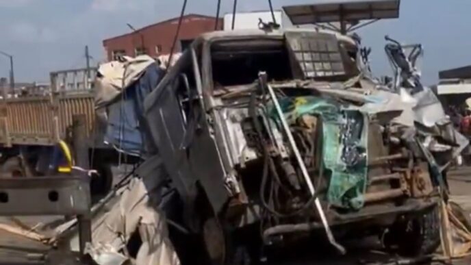 Dangote truck accident in Epe, Lagos state