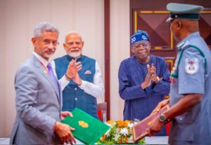 Nigeria, India vow to strengthen economic ties, agree on crude oil, LNG supply