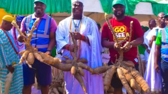 Ooni visits Agbeyewa Farms in Ekiti state