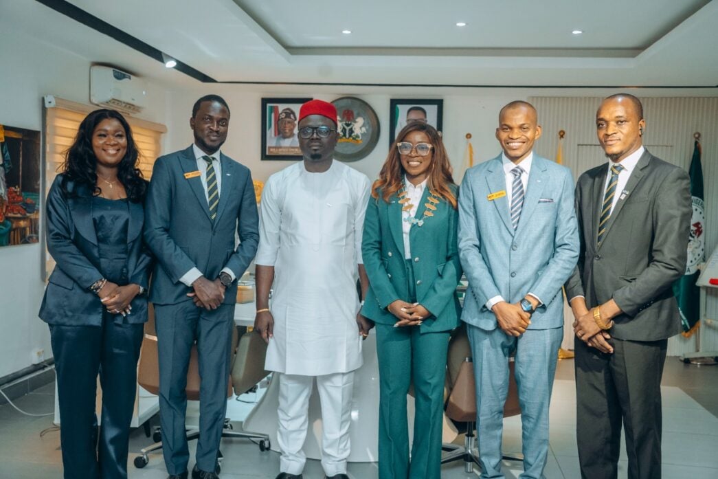 Ayodele Olawande, youth minister (third from left), with representatives of the JCI in Abuja