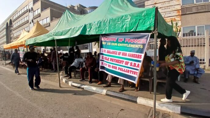 Retired military officers protest at ministry of finance in Abuja. Photo credit: The Nation