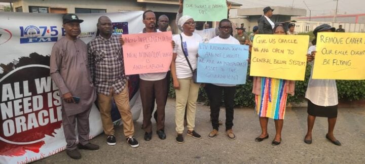 workers of state-owned broadcasting stations protesting