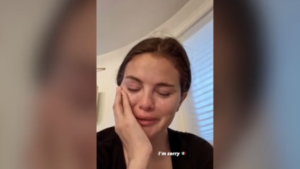 Selena Gomez in tears over deportations in the United States