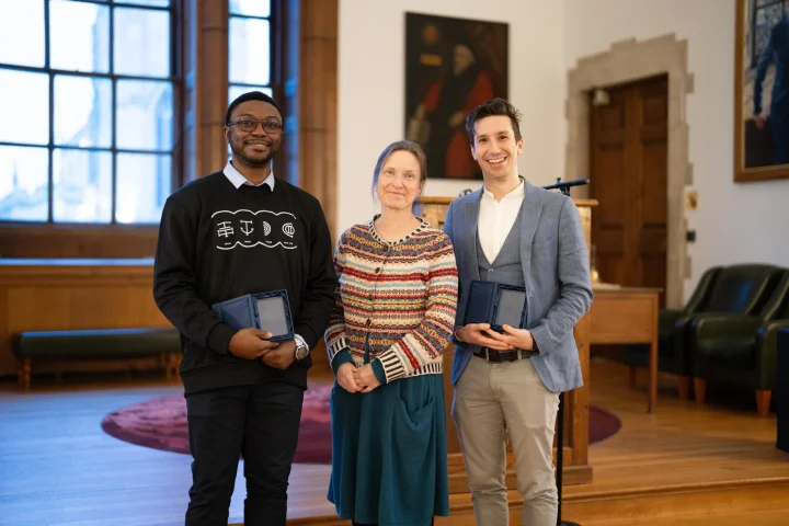 (Left to right) Stanley Jachike Onyemechalu rewarded for his research on the Biafra war, Dr Tamsin O'Connell and Dr Nik Petek-Sargeant | Image: Cambridge Chronicles