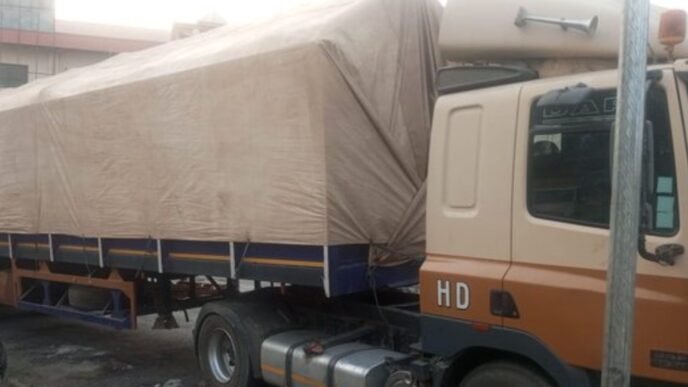 Trailer involved in road accident